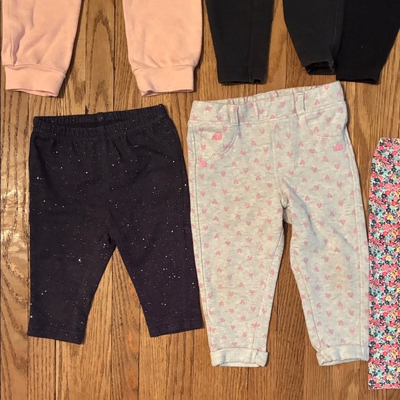 Assorted Baby Clothing Set Size 6-12 Month - Pink, Black, White, Floral - Picture 14 of 16